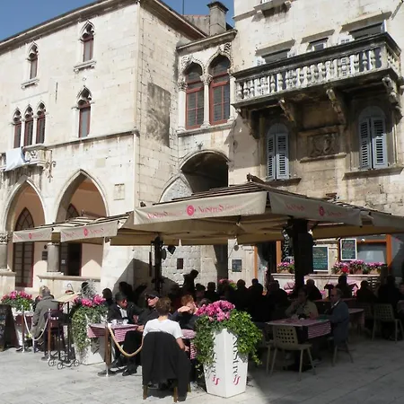 Albachiara לינה וארוחת בוקר ספליט
