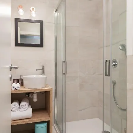 Albachiara Couette-café 4*