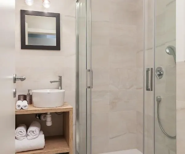 Albachiara krevet i doručak 4*