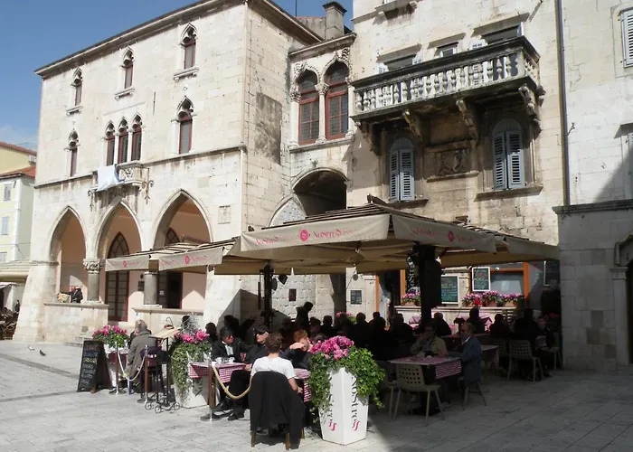 Albachiara krevet i doručak Split